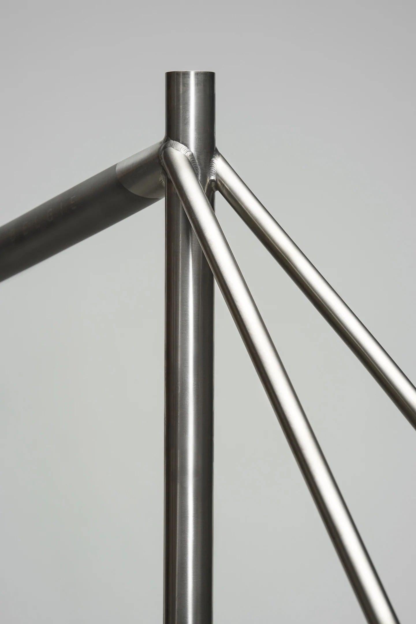 Curve Belgie V3 Frameset
